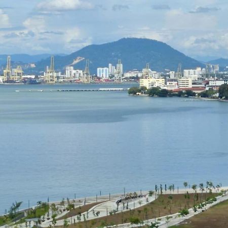 Rumahku Gurney With 270 Degree Sea View George Town Exterior photo