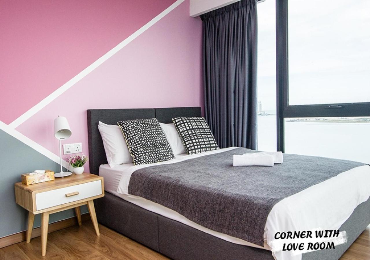 Rumahku Gurney With 270 Degree Sea View George Town Exterior photo